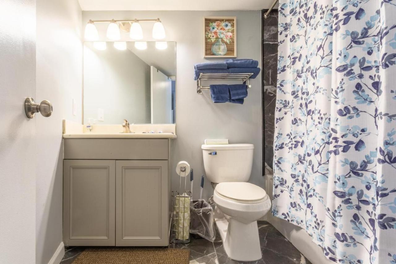 Family Bear Condos, Full King Suite, Kitchen, Pool Access Unit 103 Gatlinburg Exterior foto
