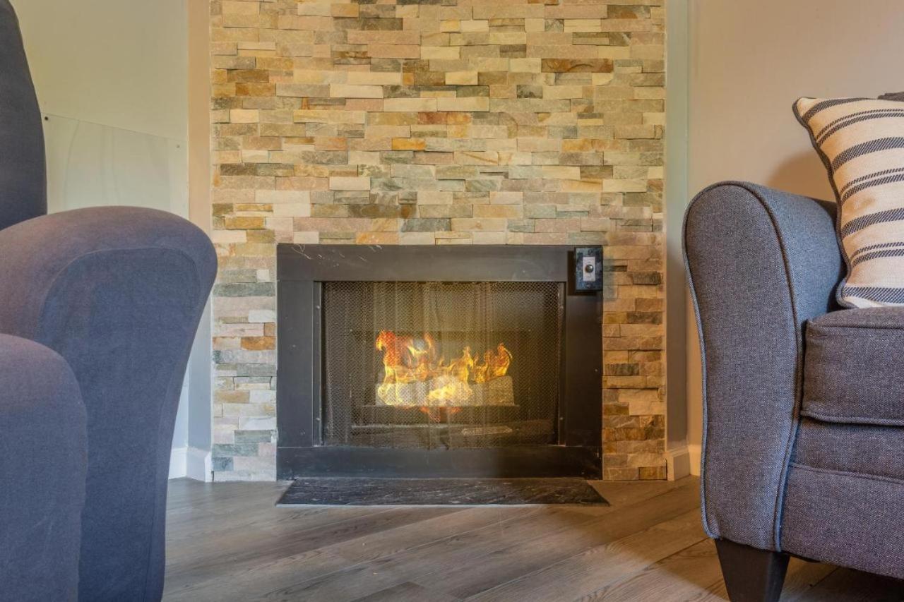 Family Bear Condos, Full King Suite, Kitchen, Pool Access Unit 103 Gatlinburg Exterior foto